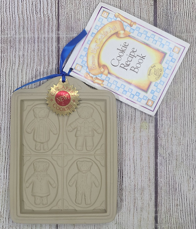Vintage Brown Bag Cookie Art Mold Bear Family Album Cut Apart Cookies 1995 New