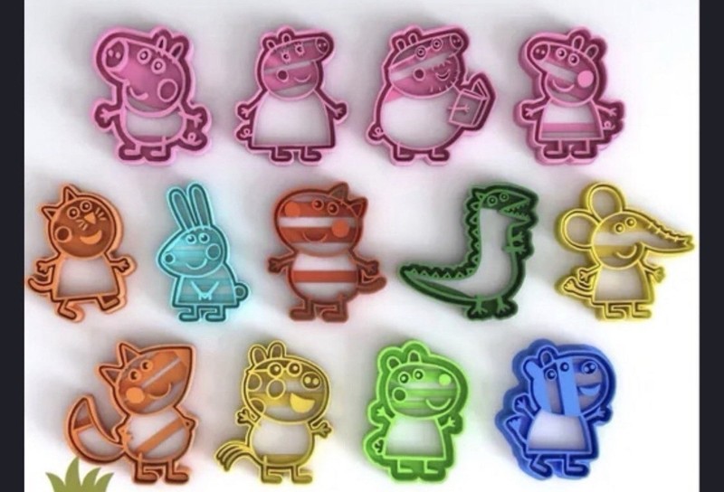 Huge peppa pig cookie cutter set