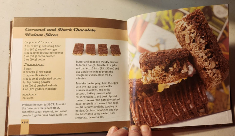 Cookies by Malcolm Long - Book Complete w/Spritz Cookie Press & Frosting Kit gallery