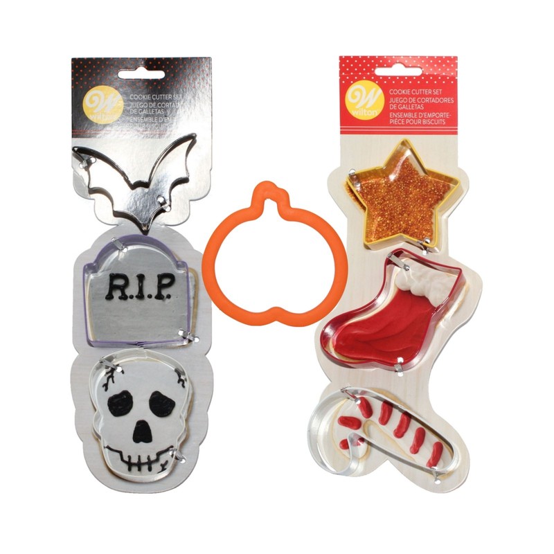 Wilton 7-pc Seasonal Halloween Christmas Cookie Cutter Set