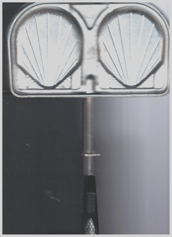 Rare Vintage Madeleine Cookie Press Made in France S.E.F.A.M.A. 14″ Press 8″X5″