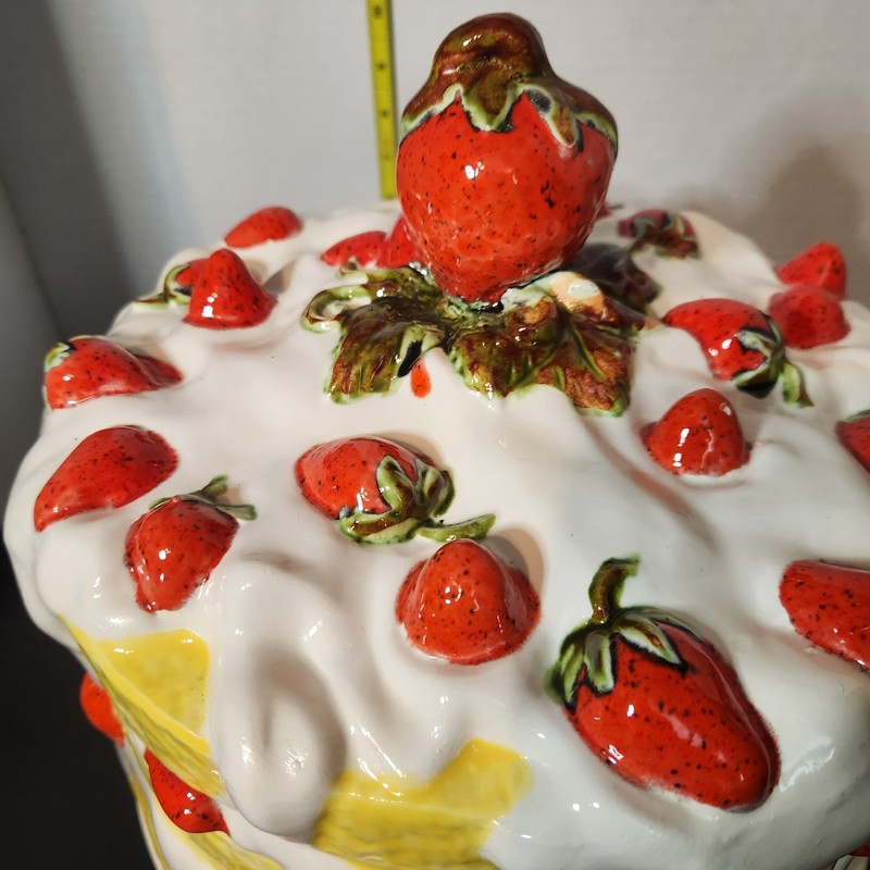 Vintage Spring Strawberry Shortcake Ceramic Cake Stand gallery