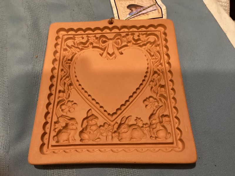 1994 AMACO CottonPress Bunny Heart Frame