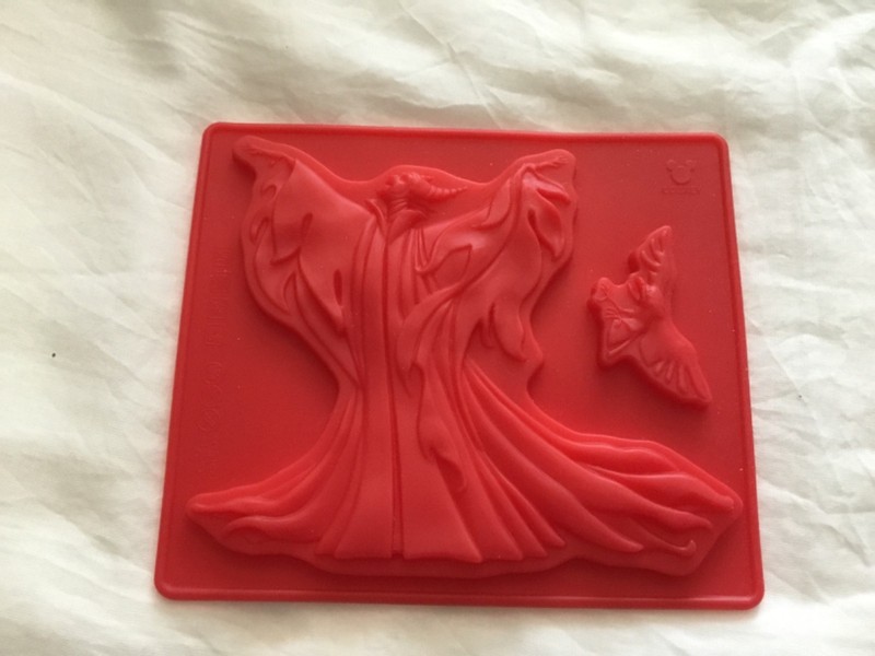 Disney SLEEPING BEAUTY~MALEFICENT Candy Chocolate Silicone Mold 5.5 x 4.75