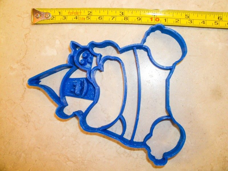 BIGGIE AND PET WORM MR DINKLES TROLLS KIDS MOVIE COOKIE CUTTER TOOL USA PR2002 gallery