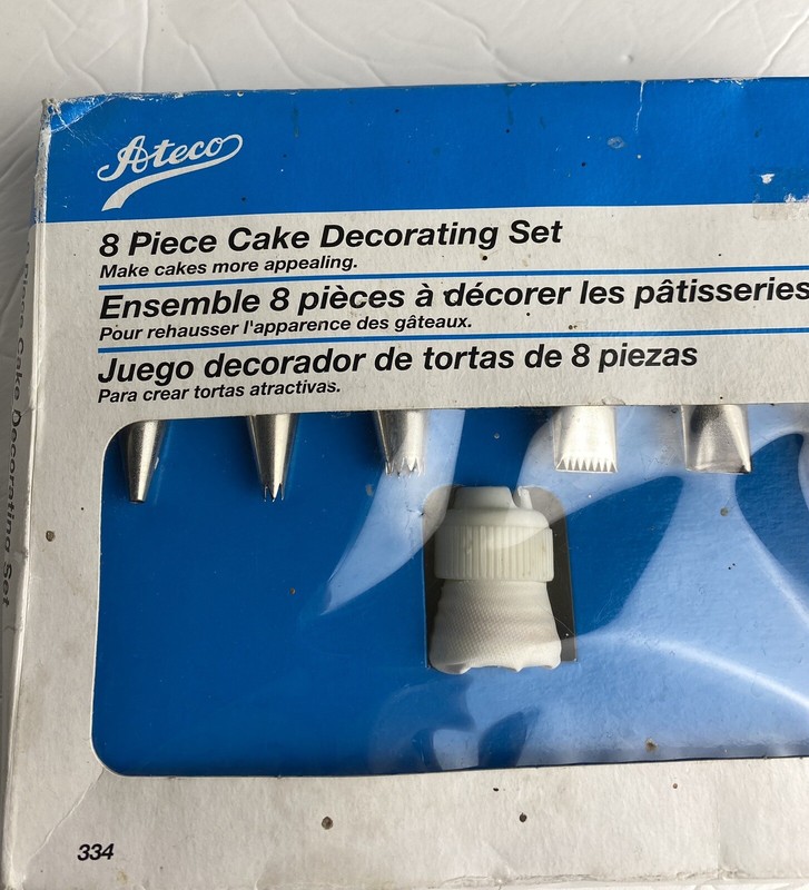 Ateco 8 Piece Cake Decorating Set Pipping Bag Included #334 BNIB gallery