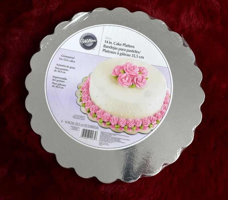 WILTON 2104-1165 14″ SILVER FOIL CAKE PLATTERS *D8 ( 4 Count)