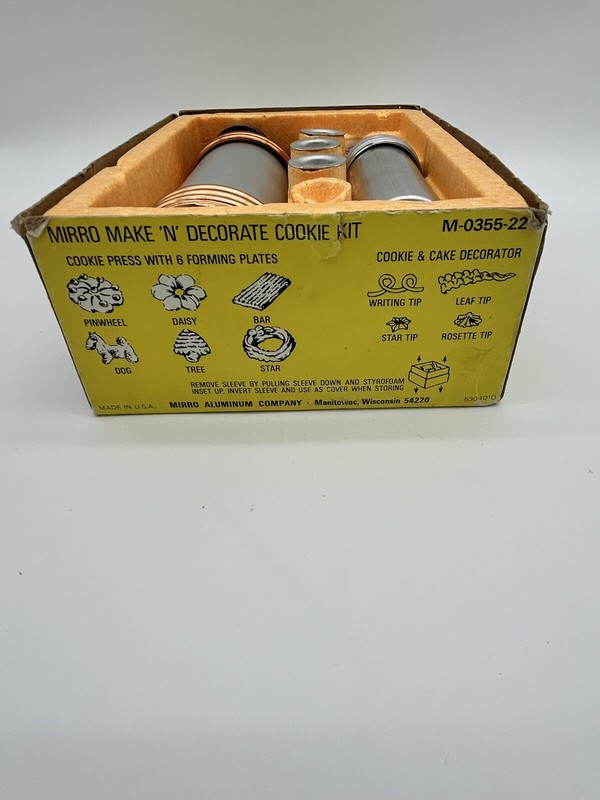 Mirro Cookie Kit Aluminum w/ 5 Discs 1 Cookie Press Decorator Set M-0355-22 Reed gallery