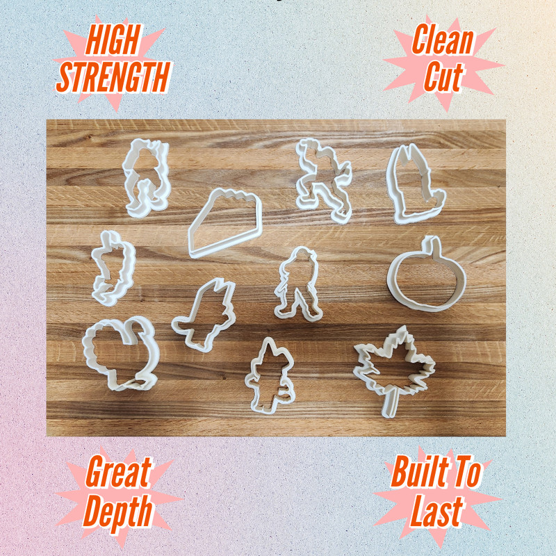 Christmas Themed Cookie Cutter Set (Bell, Mistletoe) gallery