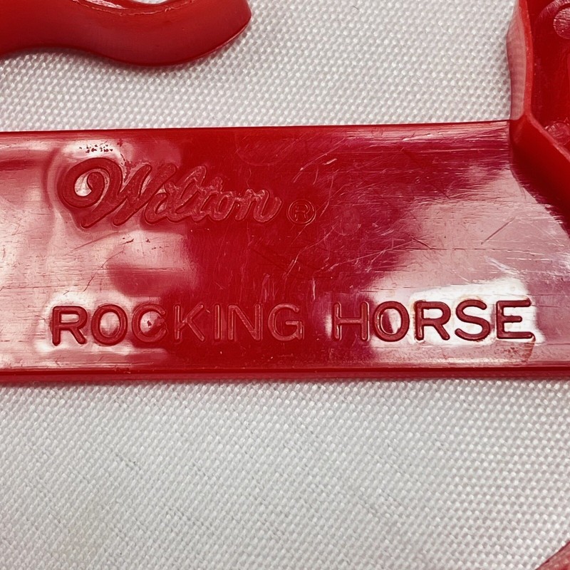 Angel And Rocking Horse Wilton Plastic Cookie Cutters Christmas Set of 2 Vintage gallery