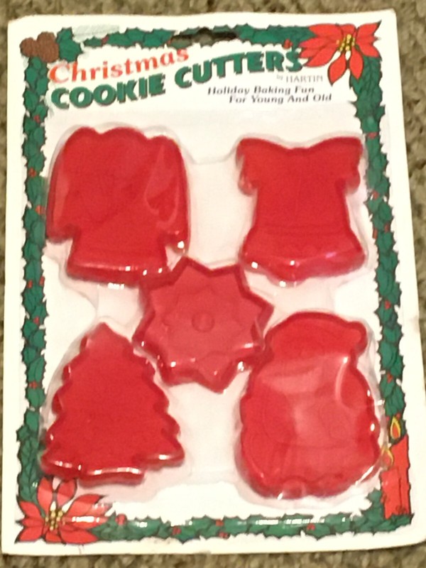 Hartin Set of 5 Holiday Christmas Cookie Cutters – Bell Santa Angel Star Tree