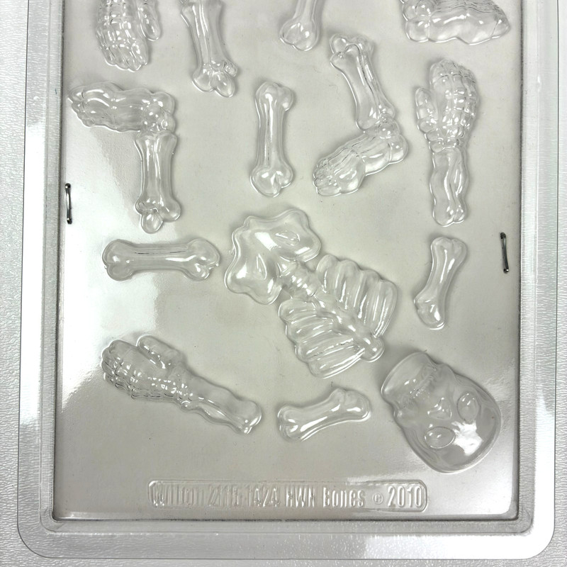 Celebrate It Halloween Skeleton Bones Candy Mold 10.5 x 6 gallery