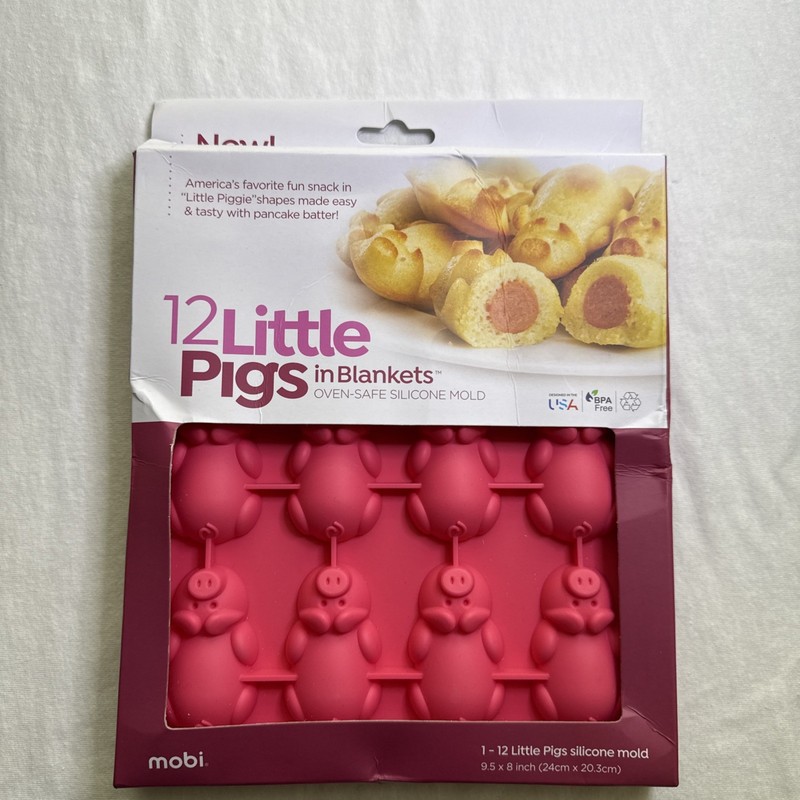Mobi 12 Little Pink Pigs in a Blanket Silicone Baking Mold New In Box Pink