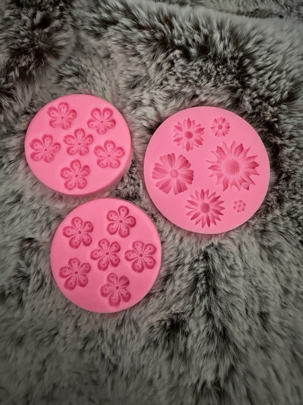 3 Pcs Flower Silicone Fondant/Chocolate Molds for Cake Decorating All Occasion