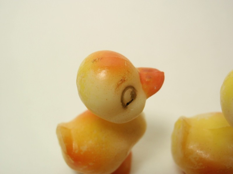 Vintage Wilton Hong Kong Plastic Yellow Duck Ducklings Cake Topper gallery