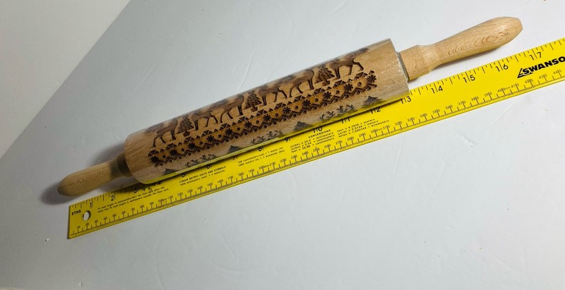 17” Embossed Wooden Rolling Pin, Engraved Snow Flakes Reindeer Xmas Tree NEW NIP gallery