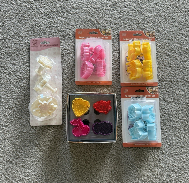 Lot 5 New Sugarcraft Plunger Cutters Fondant Pastry Cookie Pie Crust Cake Decor