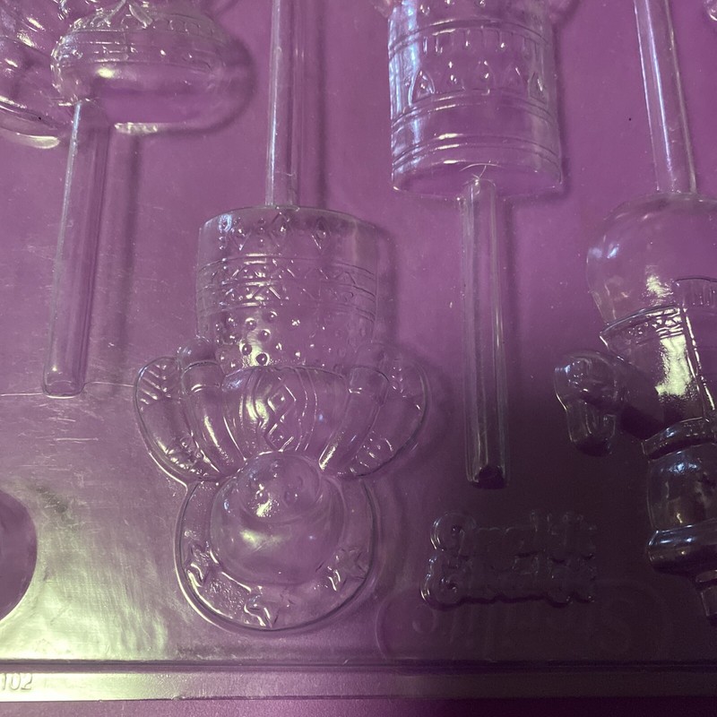 Vintage Candy Santa Claus, Snowman Etc Mold Christmas Candy Sucker Lollipop 1983 gallery