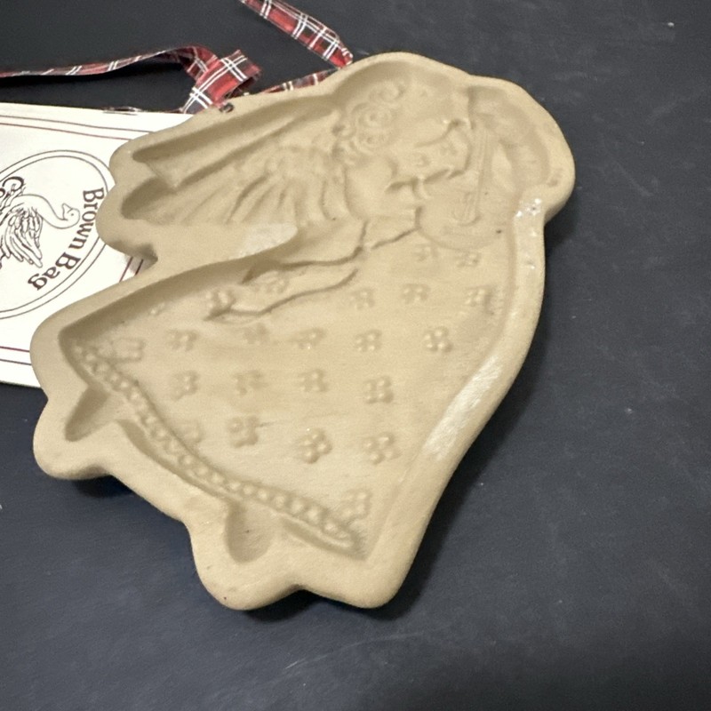 Brown Bag Cookie Art Mold Angel w/Lute 1986 Hill Design Baking Crafting
