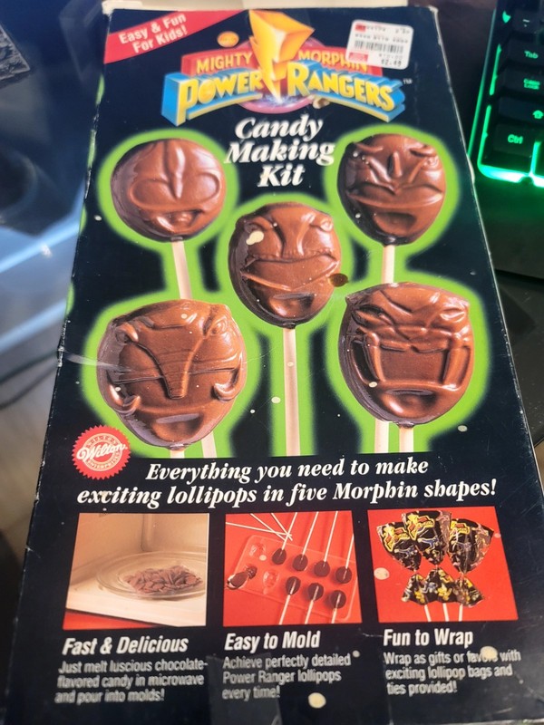 Mighty Morphin Power Ranger Chocolate Candy Making Kit Used Makes 10 Incomplete