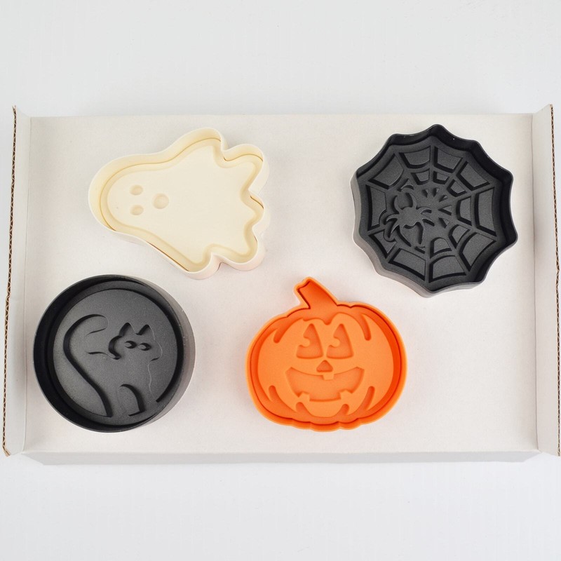 Williams Sonoma Halloween Punch Cookie Cutters Set of 4 - Ghost Pumpkin Cat Web gallery