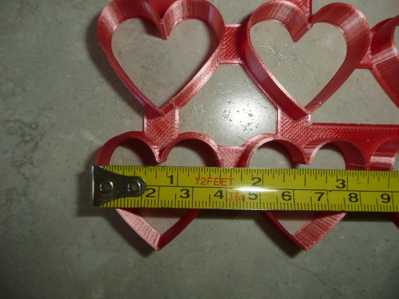 MULTI HEART SHAPE 4X4 GRID 16 OUTLINES TOTAL COOKIE CUTTER MADE IN USA PR4949 gallery