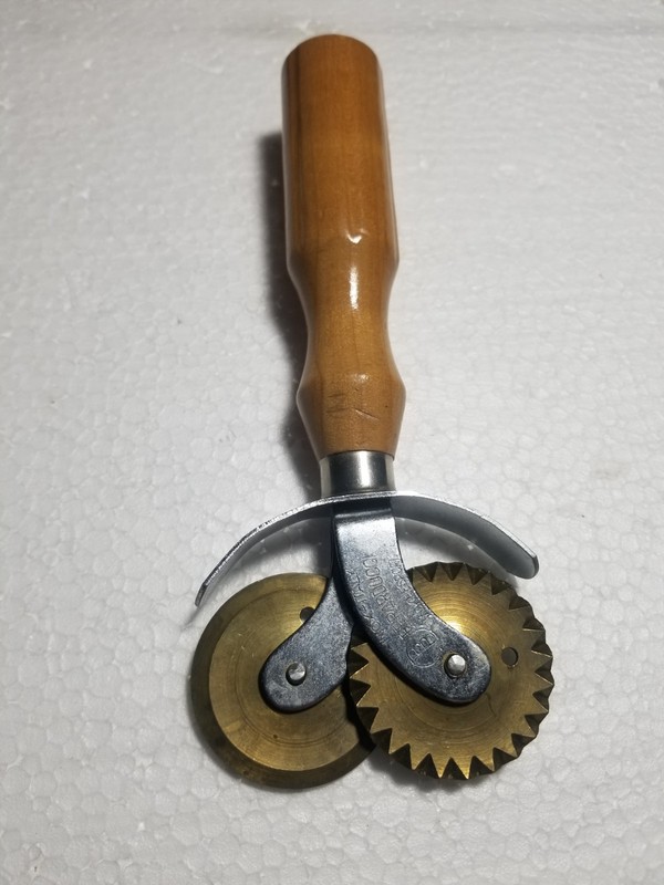 VTG Inox Italy Berarducci Pastry Pie Cutter Crimped Smooth Brass Blades 6″