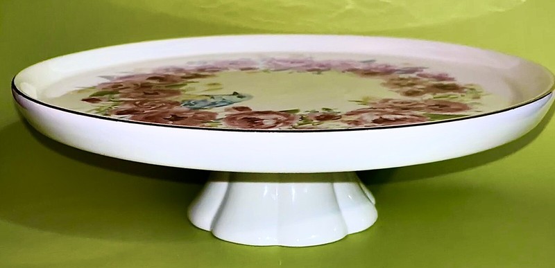 Ashland Blue Bird & Rose Crown Cake Stand gallery