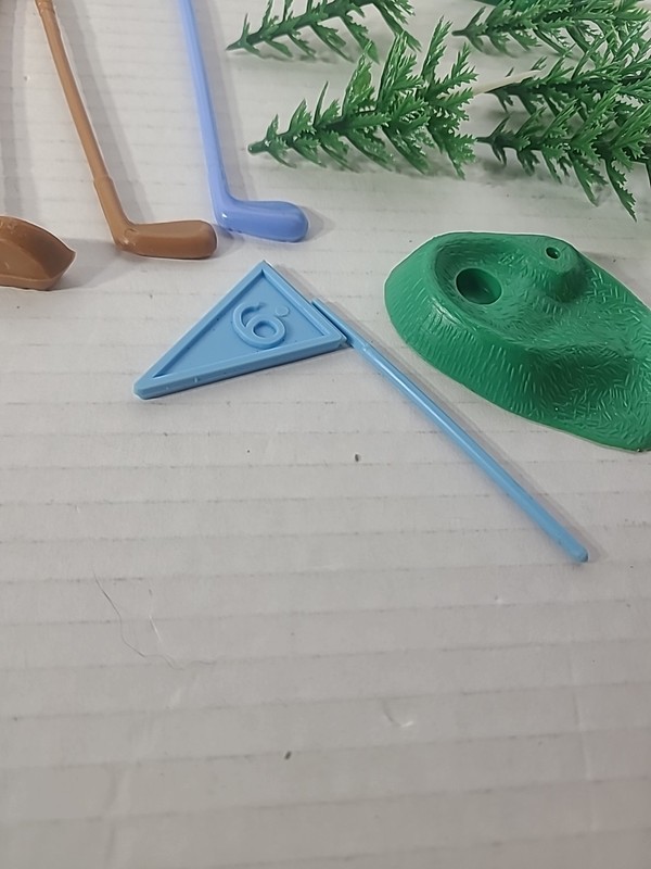 Large Lot Vintage Wilton Golf Themed Cake Topper Cake Decoration Set - 23 Pieces gallery