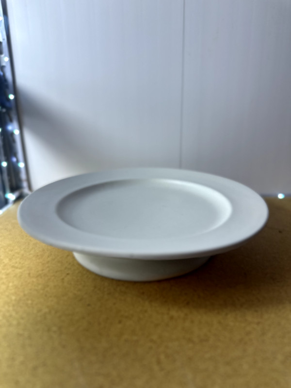 2-in-1 Pedestal Cake Stand and Serving Plate, 10-Inch Round Stand,White. gallery