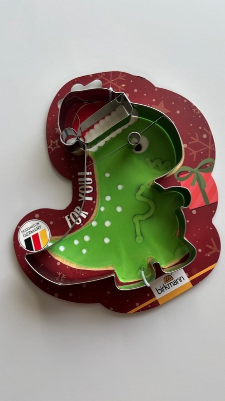 New Birkmann DinoSanta Large Christmas Cookie Cutter 6 “
