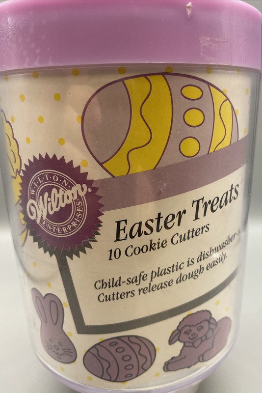 1990 WILTON EASTER TREATS * Easter Theme 8-Cookie Cutter Set 2304-1106