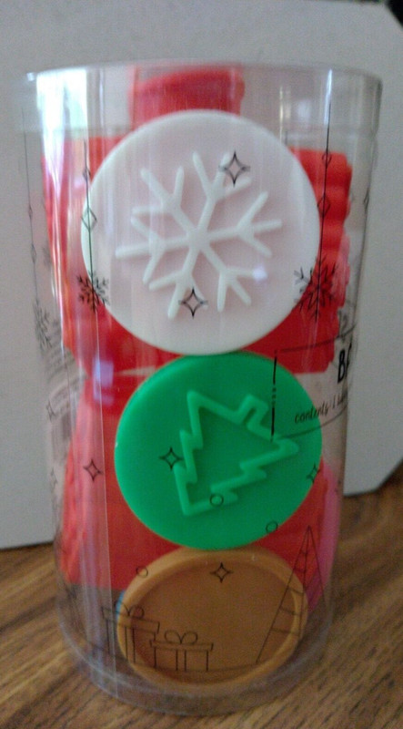 Kids Baking Set - Holiday Cookies 6 pieces Baking Mold Cookie Press Cookie Stamp gallery