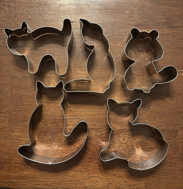 Silver Metal Cat Cookie Cutters Set of 5, Standard Size, Cats Animal Theme