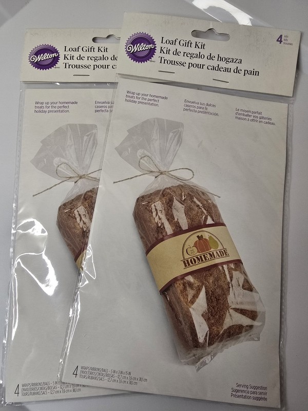 Wilton Bread Loaf Bags Large Treat Bags Kit Homemade For Giff Giving Or Bakery gallery