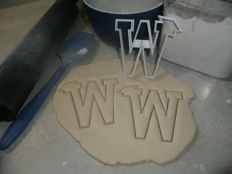 ALPHABET A TO Z GRADUATION HAT LETTERS SET OF 26 COOKIE CUTTERS USA PR1559 gallery