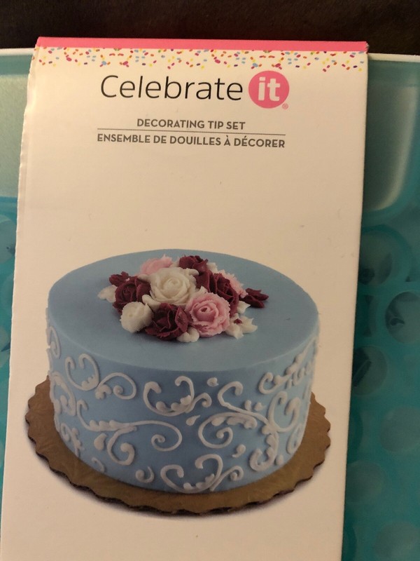 Celebrate Decorating Kit Tip Set 25pcs gallery