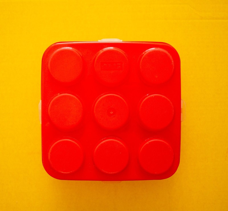 Red 9-cake Plastic Cupcake Carrier - by Sure Fresh - 2 pieces gallery