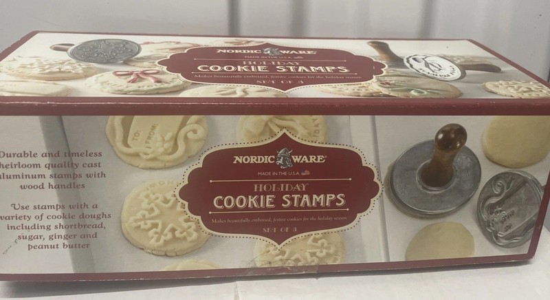 NordicWare Holiday Cookie Stamps Wreath Snowflake & Gift Tag Set Of 3 New