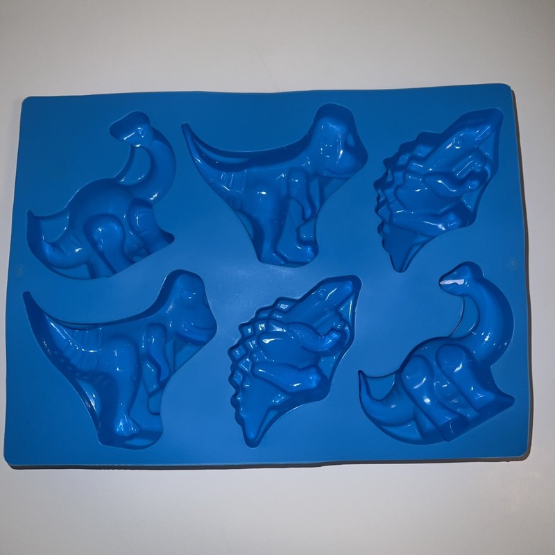6-cavity Rectangular Silicone Mold Dinosaur Designs Blue gallery